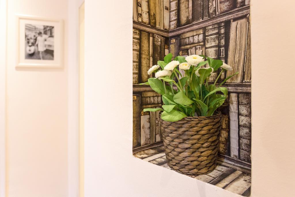 Townhouse By The Spanish Steps روما الغرفة الصورة