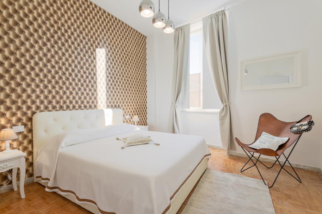 Townhouse By The Spanish Steps روما الغرفة الصورة