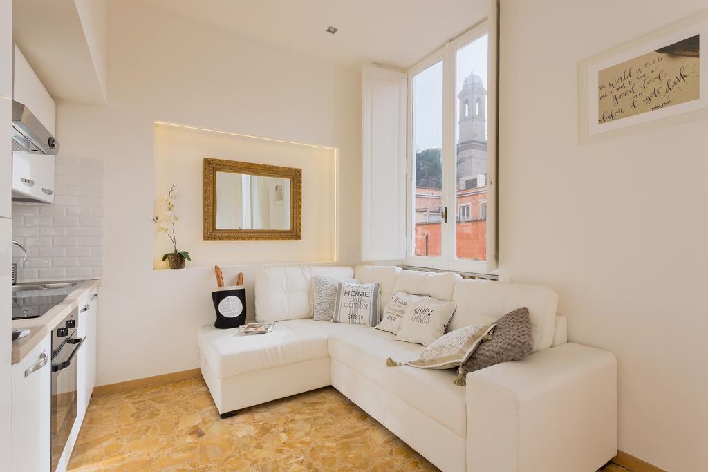 Townhouse By The Spanish Steps روما الغرفة الصورة